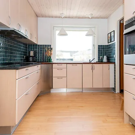 9 Person In Romo Semesterbostad Vesterhede