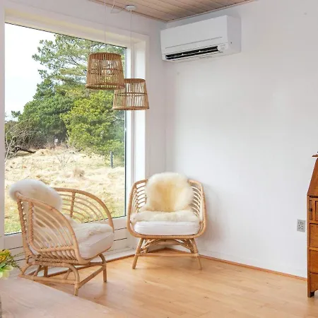 9 Person In R M Holiday home
