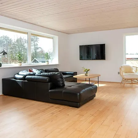 4 Star In Romo Holiday home *