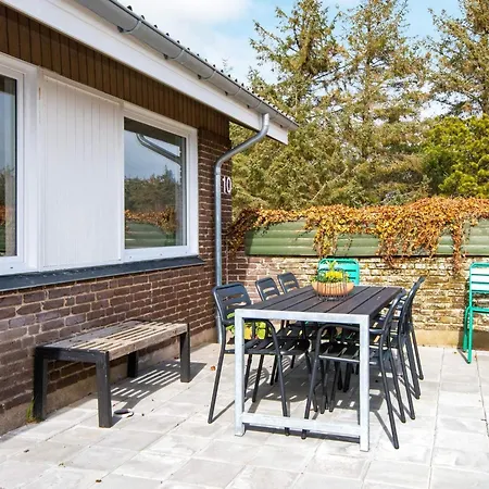 Prázdninový dům 9 Person In Romo